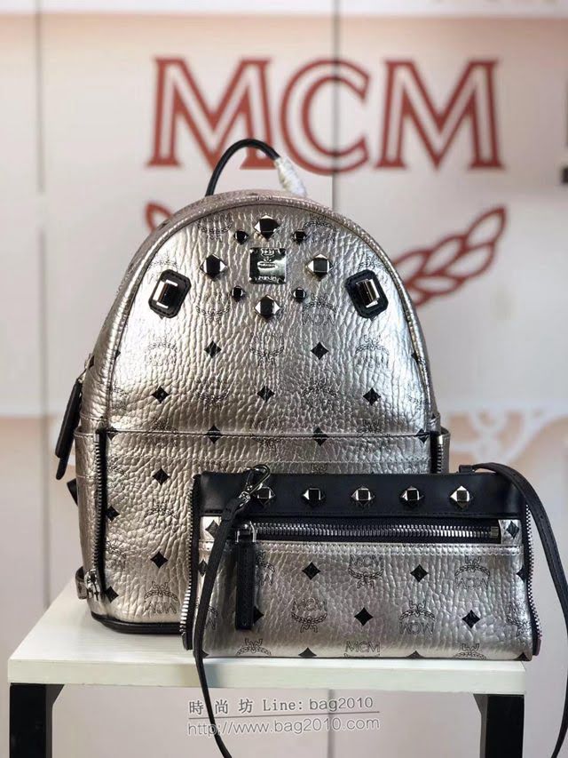MCM雙肩包 原單 5722 新版子母包 前面袋子可拆卸 搭配長肩帶 兩用款 菱形釘 MCM女背包  mdmc1322